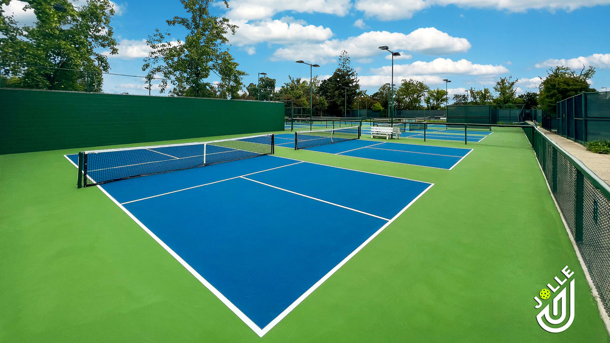 Laguna Creek Sports Club Pickleball Courts